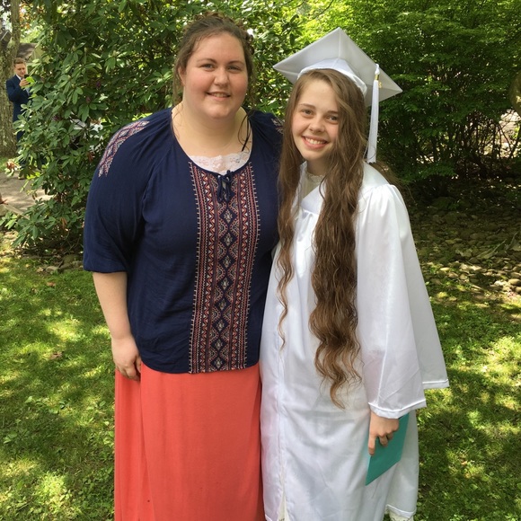 Meet your Posher, Tara - Picture 4 of 8